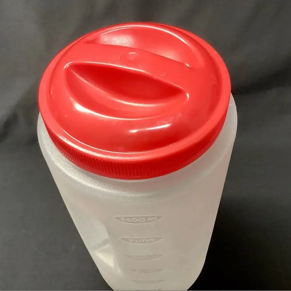 NWOT United Solutions Food Storage Container
